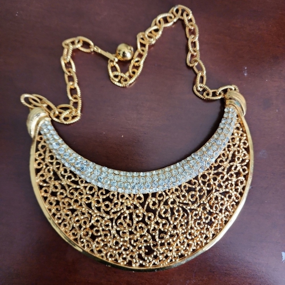 Vendome vintage necklace